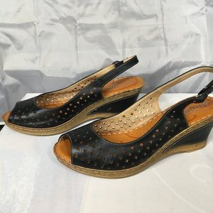 Patrizia by Spring Step Womens Candace Wed…